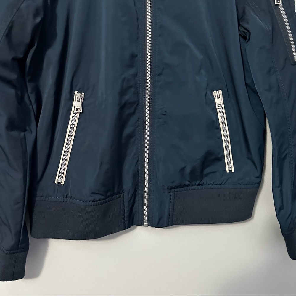Levi’s Navy MA-1 Bomber Jacket Zip Utility Chic Gorpcore Size M - Picture 7 of 16